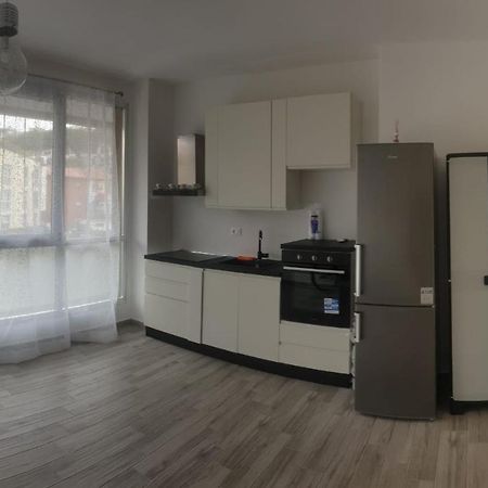 B&B Carmela La Spezia Bagian luar foto